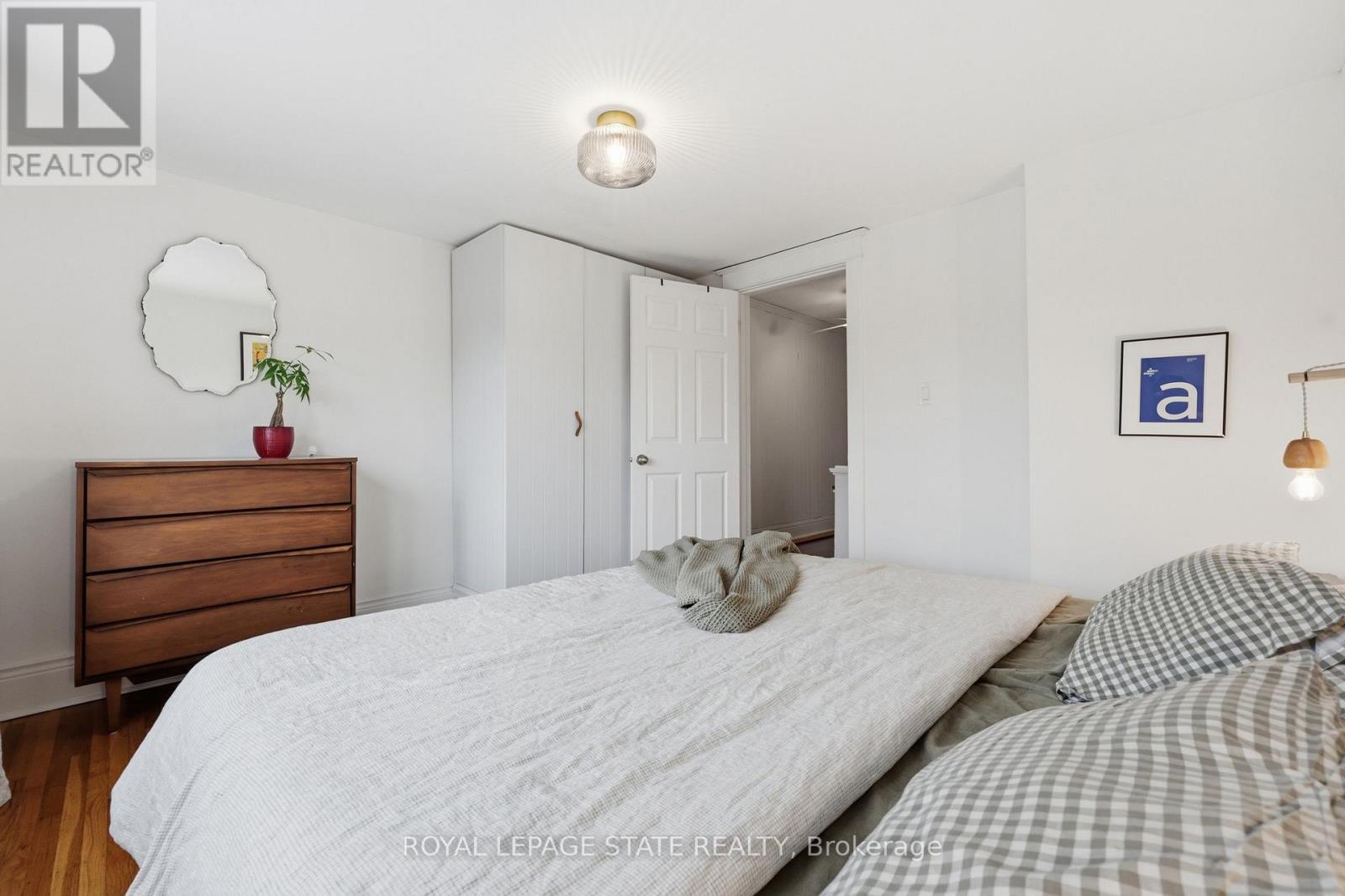 255 Ottawa Street South, Hamilton, ON photo 18