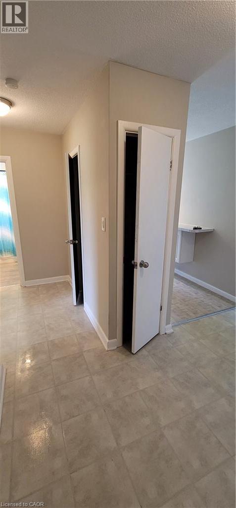 7 Applewood Avenue — photo 7