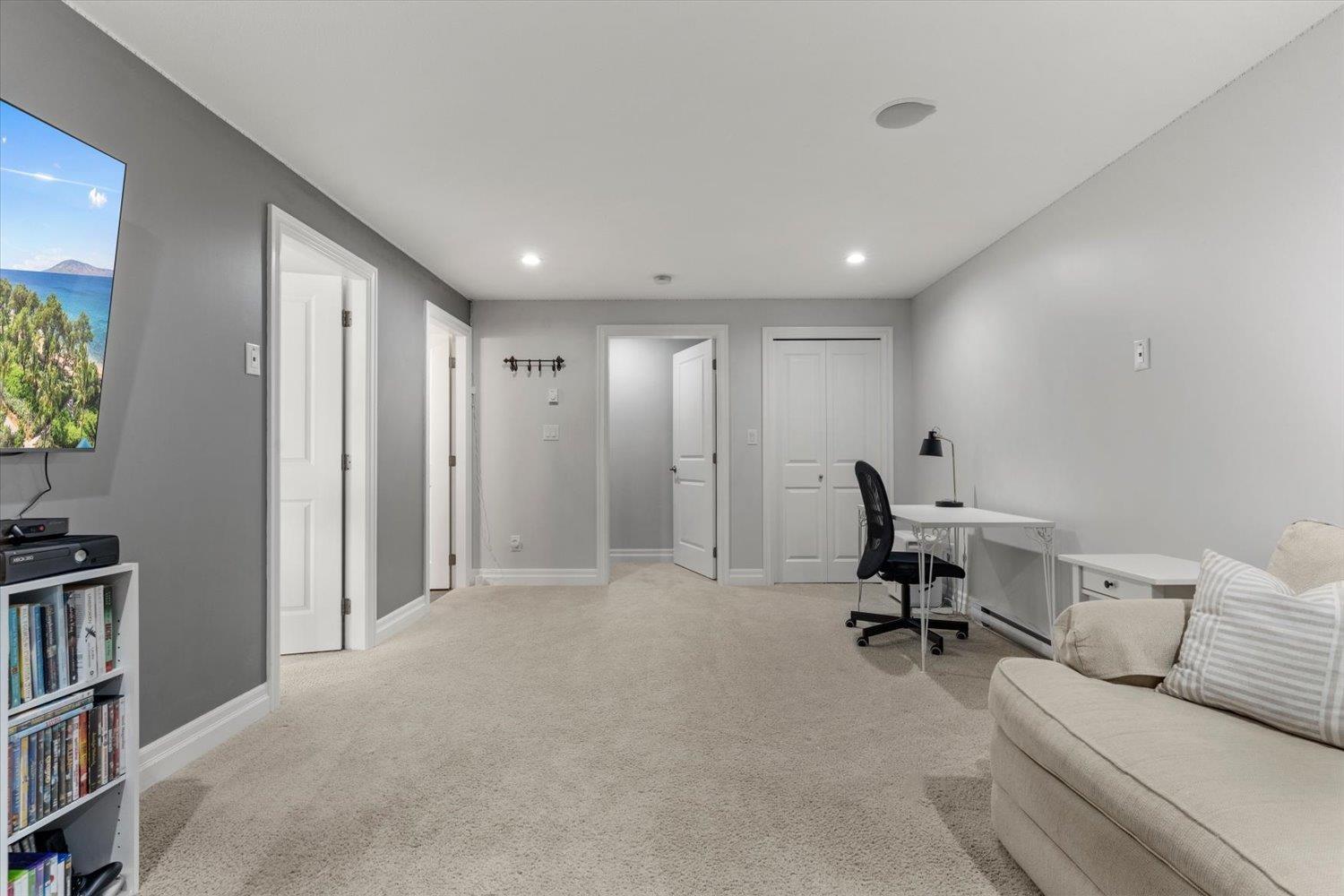 Photo of 8 45345 CHEHALIS DRIVE, Garrison Crossing 25
