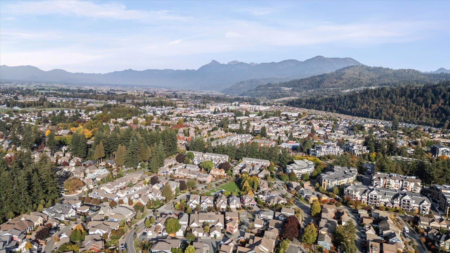 Photo of 8 45345 CHEHALIS DRIVE, Garrison Crossing 37