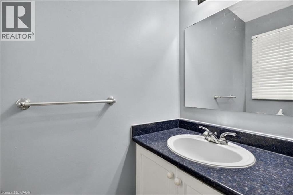 2 Royalwood Court — photo 23
