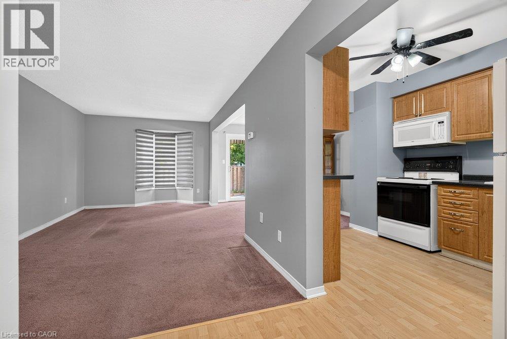 2 Royalwood Court — photo 11