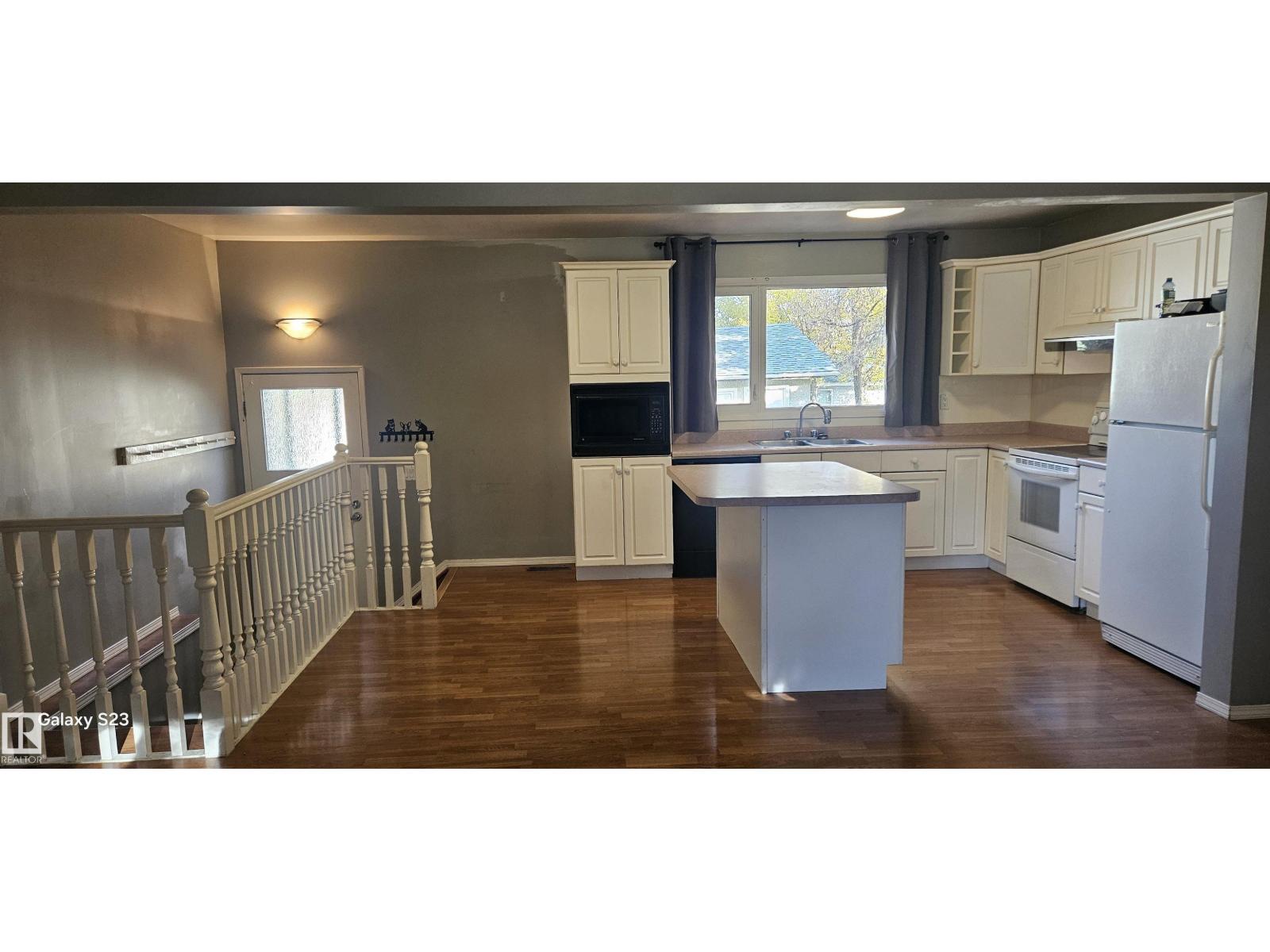 2 Wren Crescent, photo 10