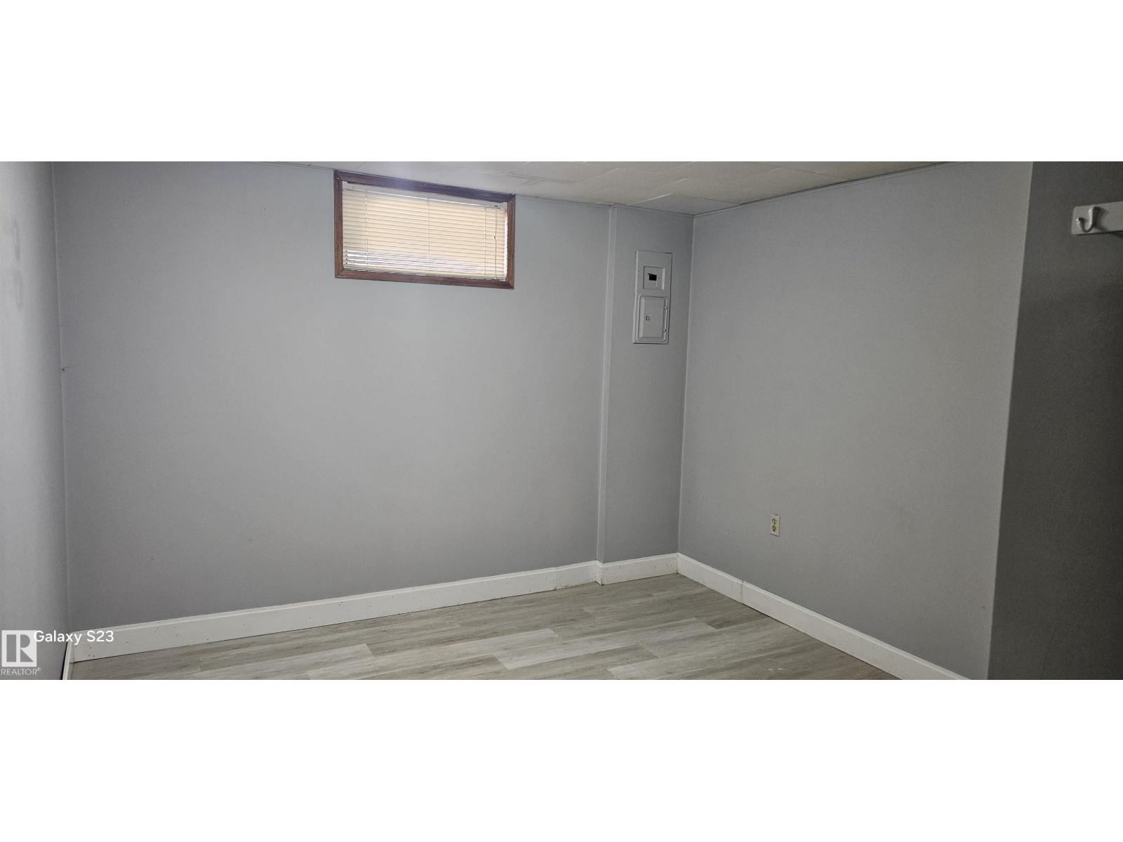2 Wren Crescent, photo 24