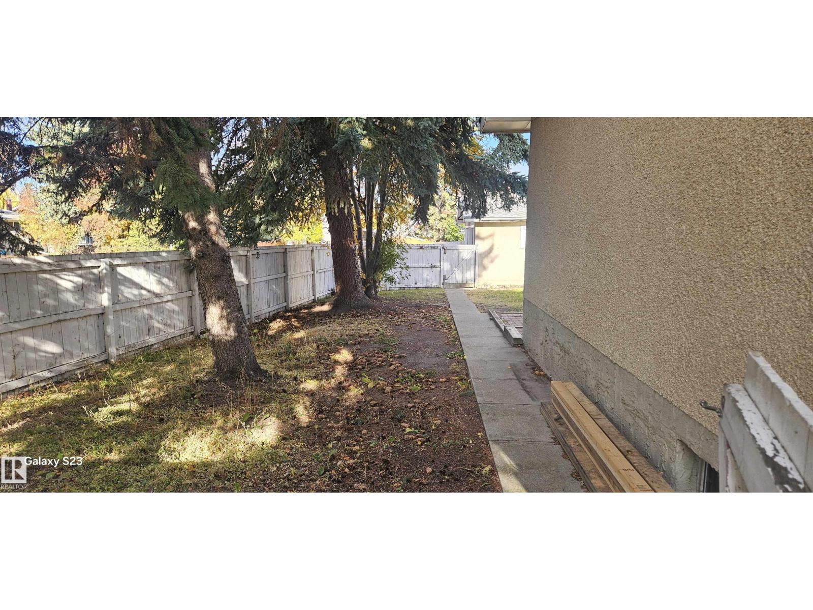 2 Wren Crescent, photo 32