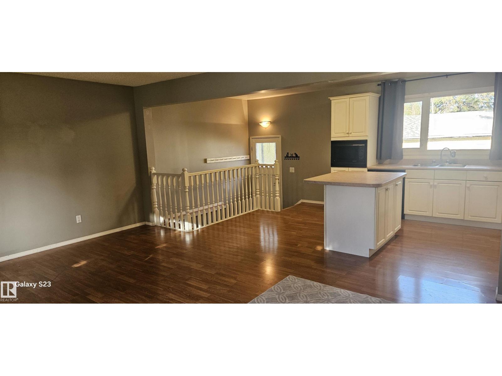2 Wren Crescent, photo 4