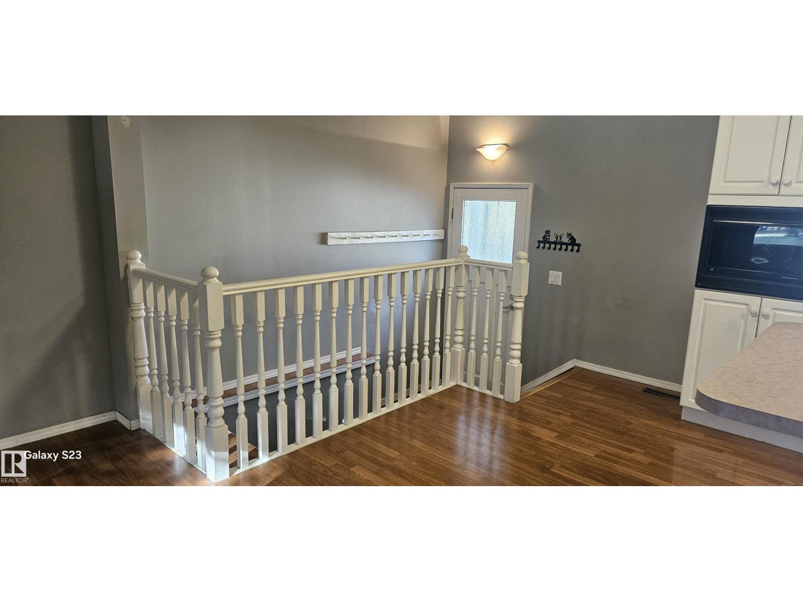 2 Wren Crescent, photo 8