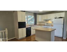 2 Wren Cr, Sherwood Park, AB T8A0G5 Photo 9