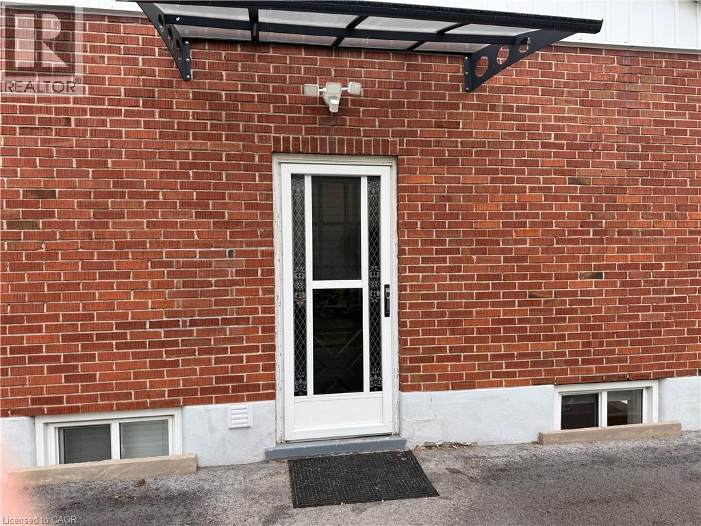 1234 HIGHWAY 8 Highway Unit# LOWER, Stoney Creek — photo 2