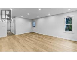 Living room - 48 Doverglen Crescent Se, Calgary, AB T2B2P6 Photo 8