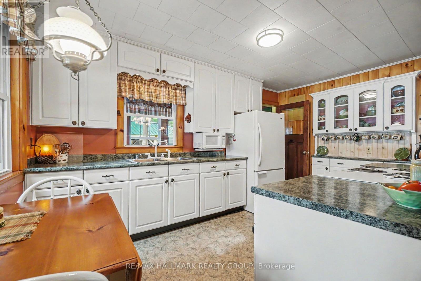 391 Long Lake Road — photo 18