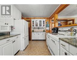 391 Long Lake Road, Tay Valley, ON K7H3C5 Photo 20