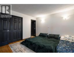 Living room - 152 Lindsay Road, Vernon, BC V1B2H7 Photo 24