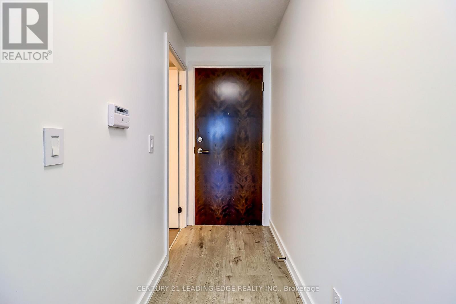3311- 125 Village Green Square, Toronto, ON photo 10