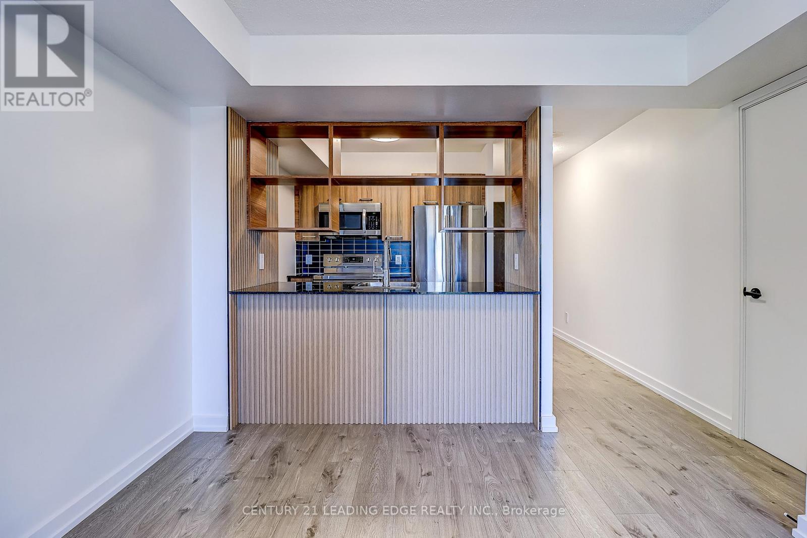 3311- 125 Village Green Square, Toronto, ON photo 15
