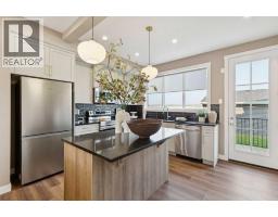 3pc Bathroom - 254 Southbow Avenue, Cochrane, AB T4C2S6 Photo 9