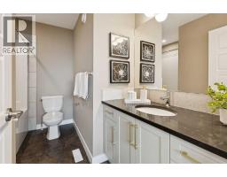 254 Southbow Avenue, Cochrane, AB T4C2S6 Photo 22