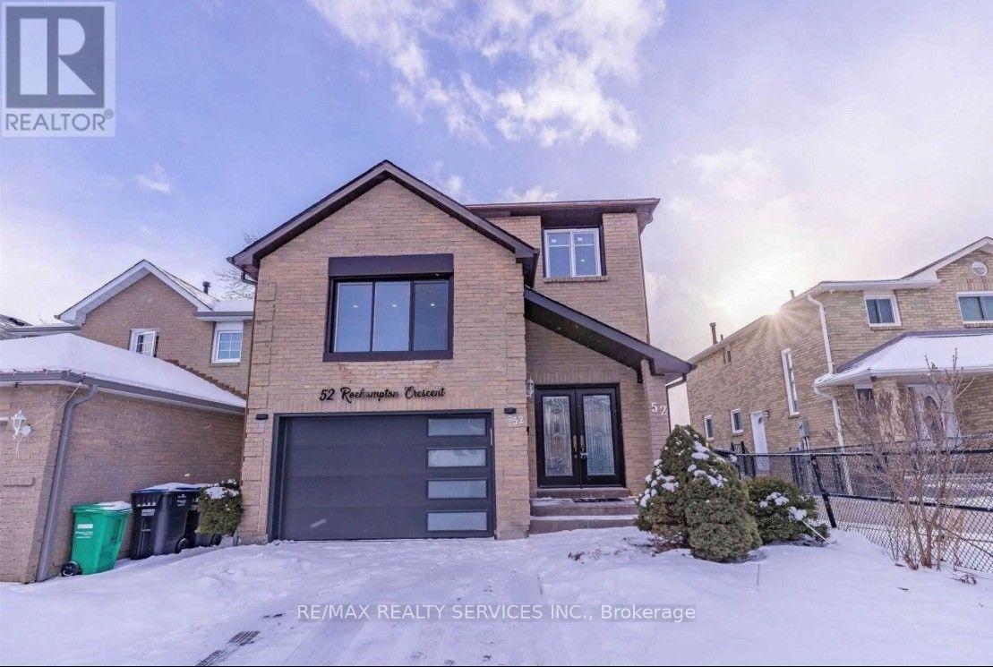 52 ROEHAMPTON CRESCENT, Brampton (Brampton South)