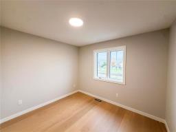 114 Renfrew Street, Winnipeg, MB R3N1J4 Photo 9