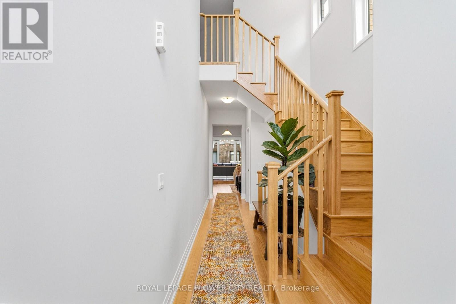 847 Queenston Boulevard, Woodstock, ON photo 7