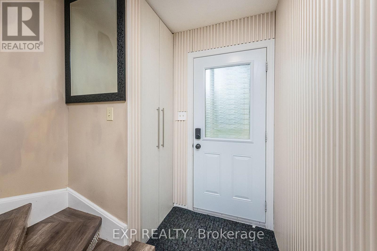 #2 65 SCOTT STREET - 3