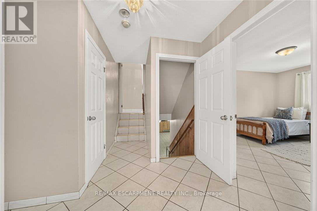 3 Harvard Place, Hamilton, ON photo 30