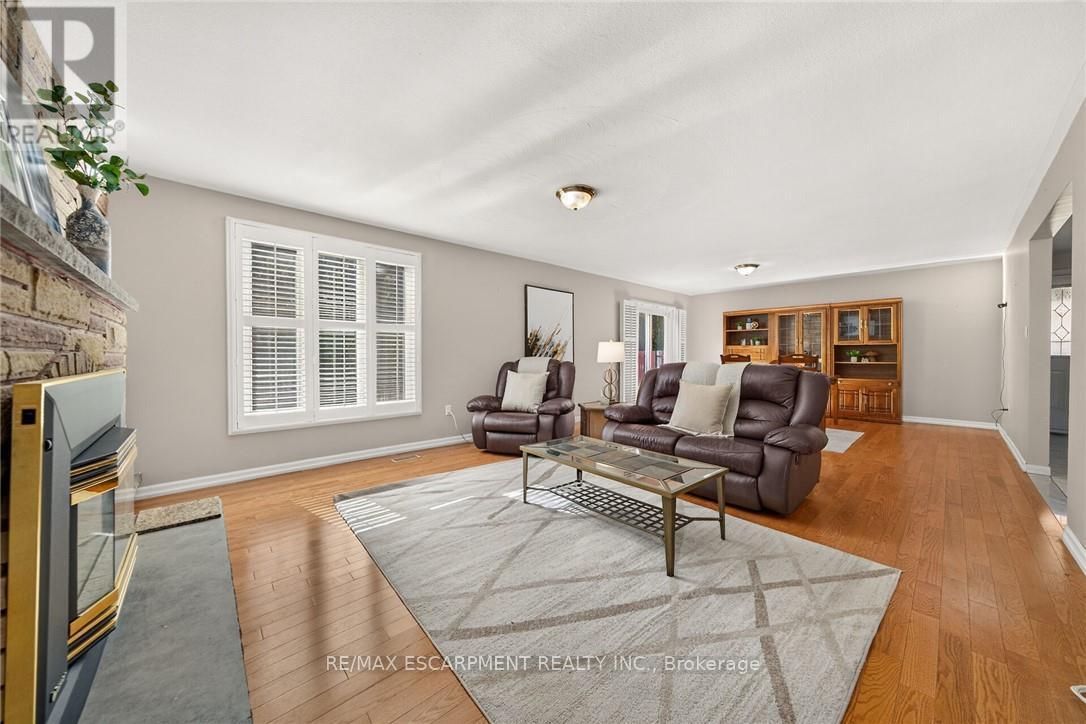 3 Harvard Place, Hamilton, ON photo 40