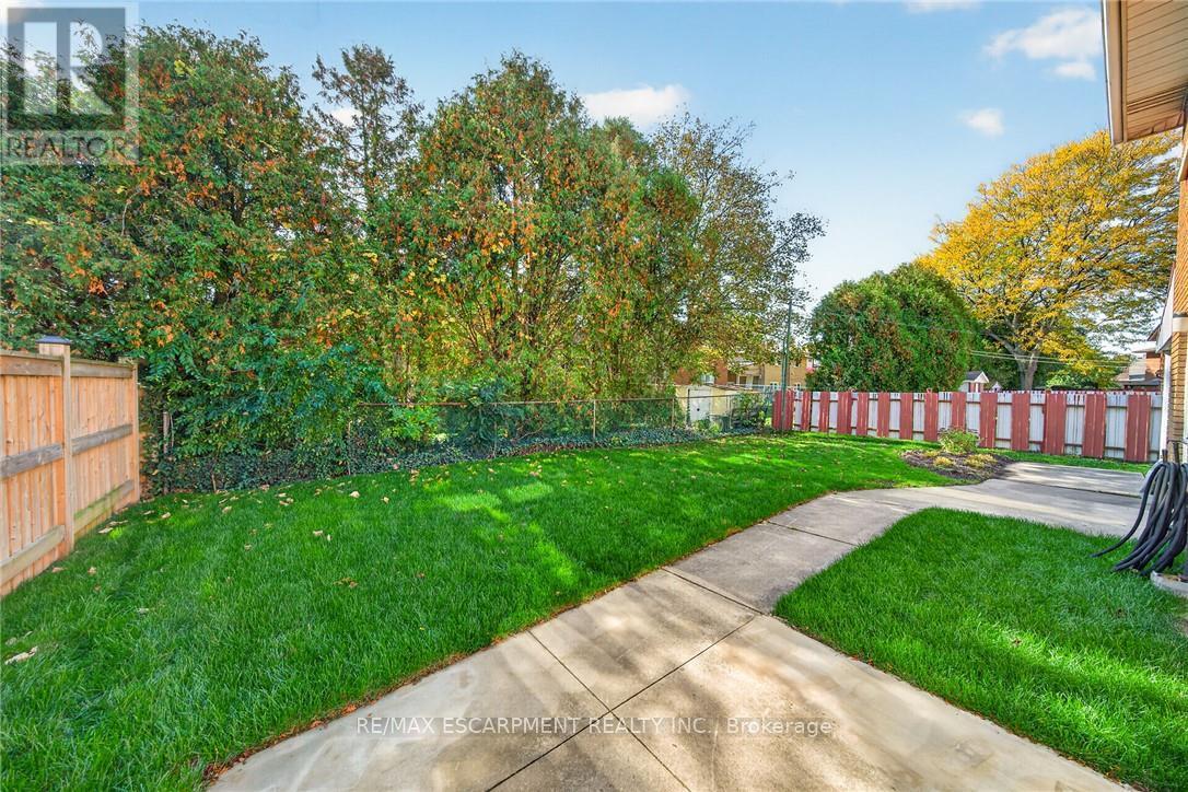 3 Harvard Place, Hamilton, ON photo 50