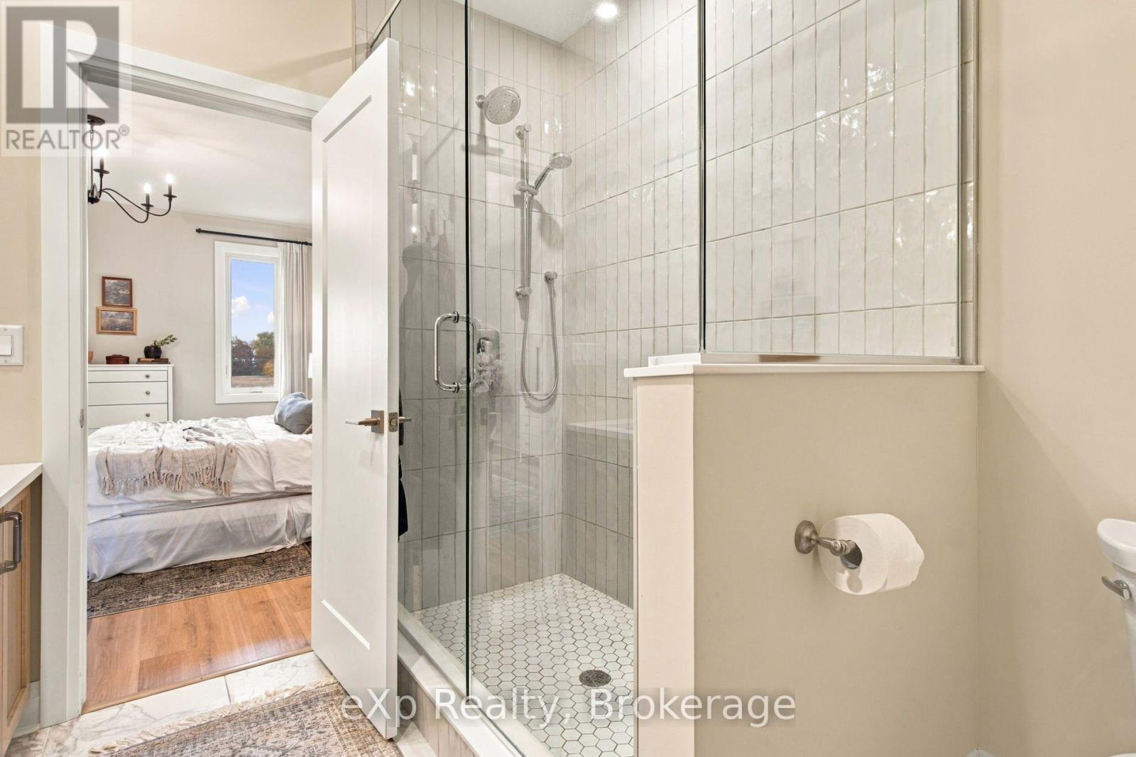 160 Orr Street — photo 28