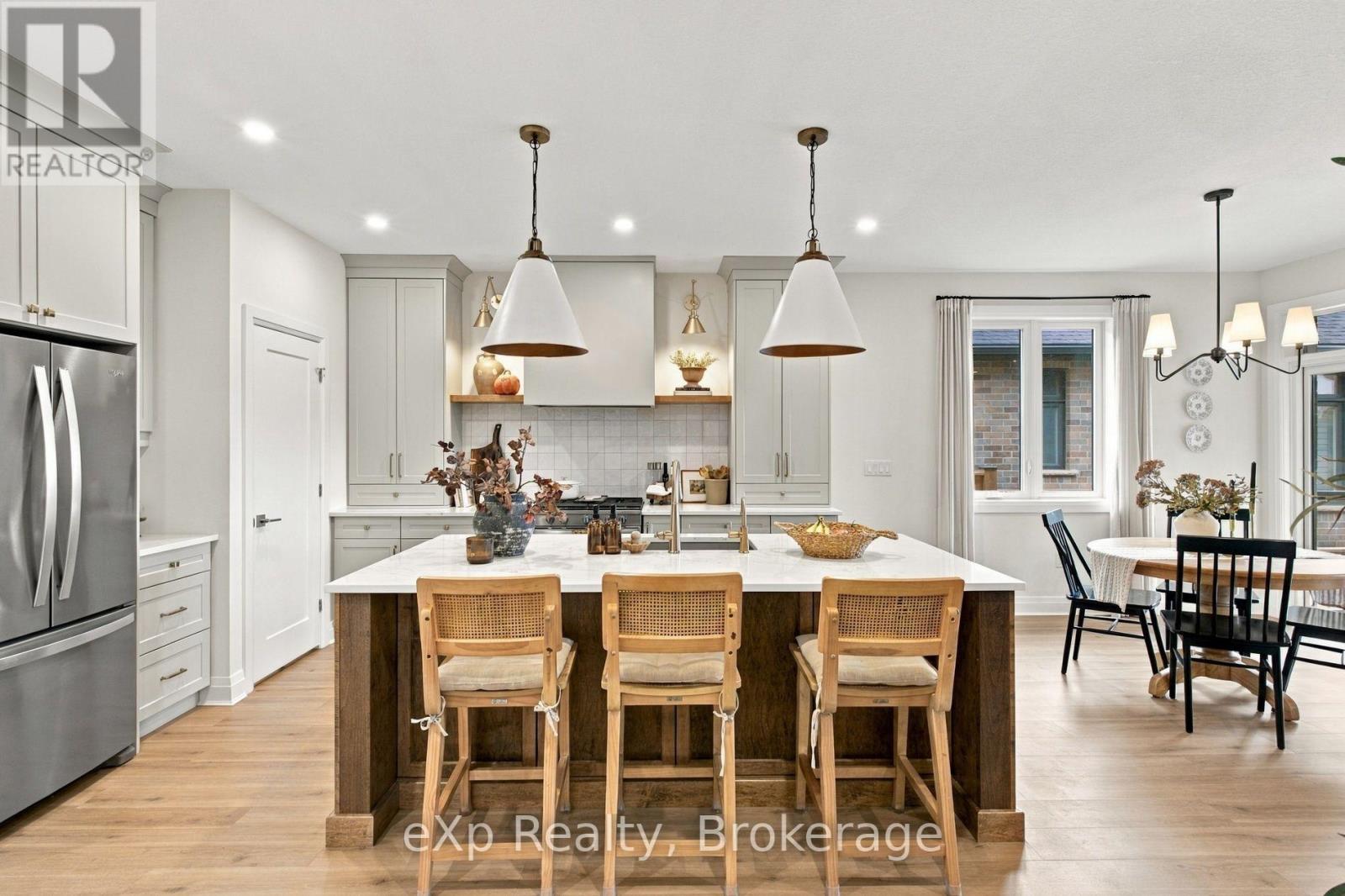 160 Orr Street — photo 8