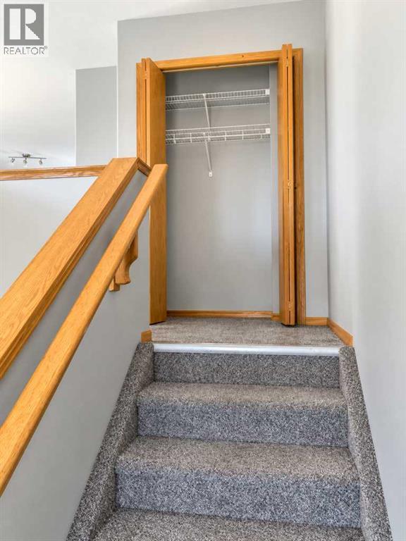 Listing photo – 233 Kendrew Drive, Red Deer