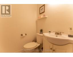 71 Castlepoint Drive, Vaughan, ON L4H1B8 Photo 23
