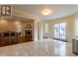 71 Castlepoint Drive, Vaughan, ON L4H1B8 Photo 19