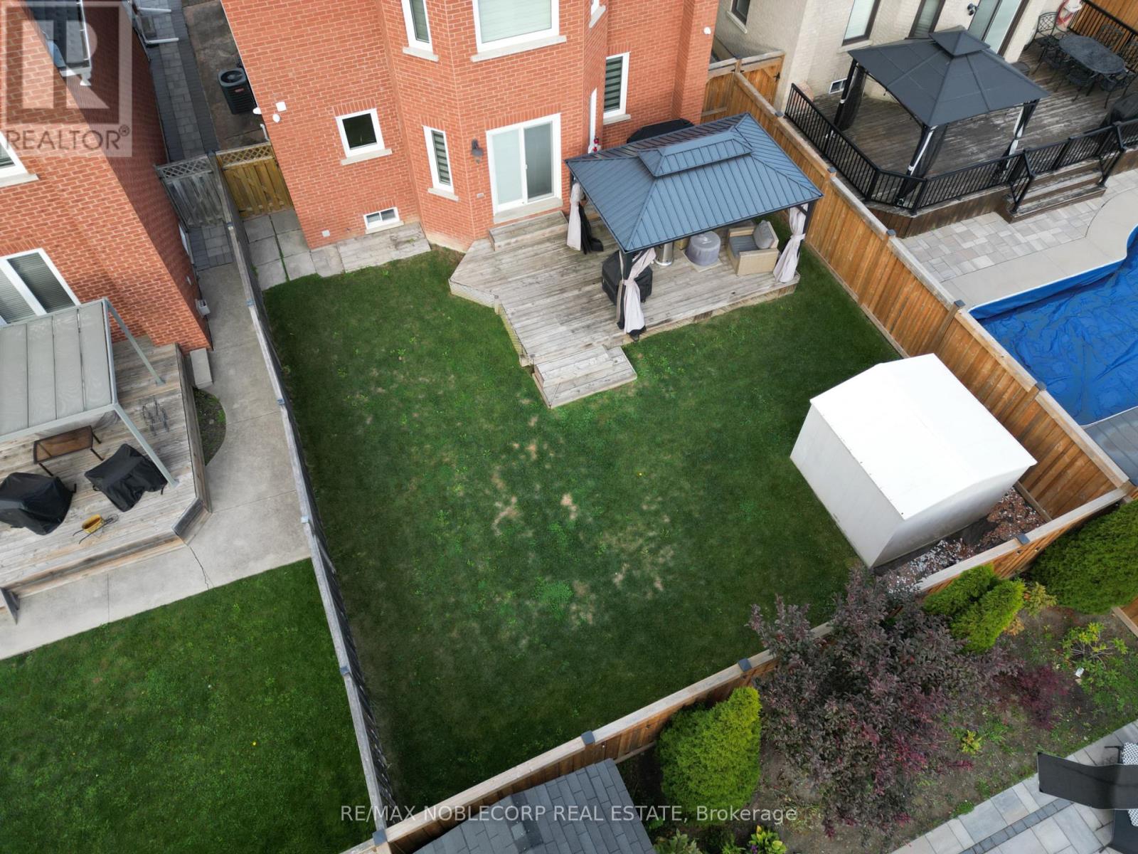 71 Castlepoint Drive, Vaughan, ON photo 47