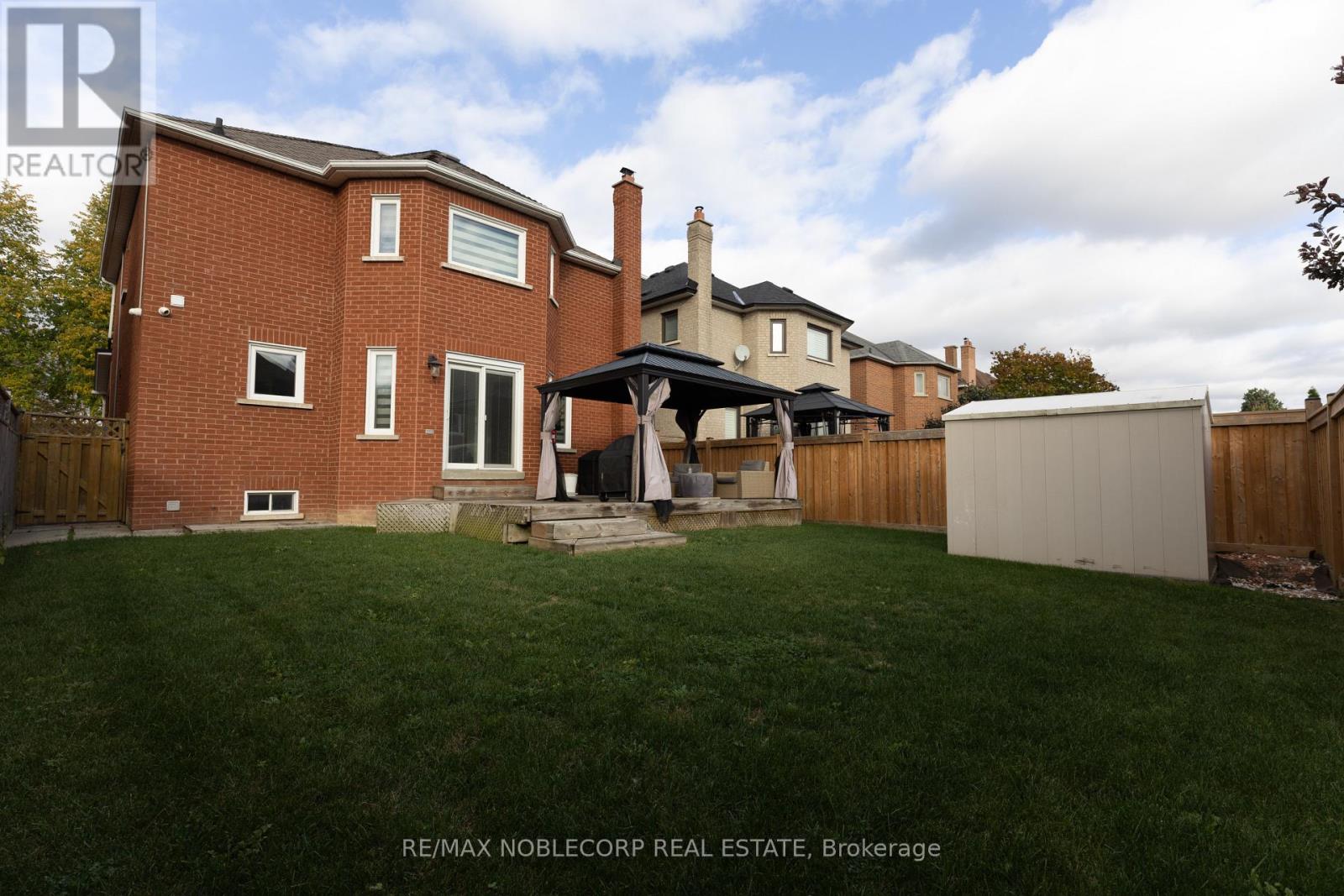 71 Castlepoint Drive, Vaughan, ON photo 46