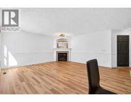 Bedroom - 45 Bow Ridge Drive, Cochrane, AB T4C1V5 Photo 10