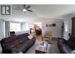 Storage - 5612 57 Street, Taber, AB T1G1L3 Photo 10