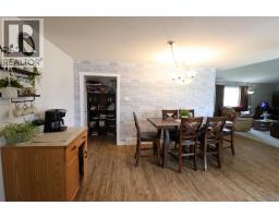 Recreational, Games room - 5612 57 Street, Taber, AB T1G1L3 Photo 8