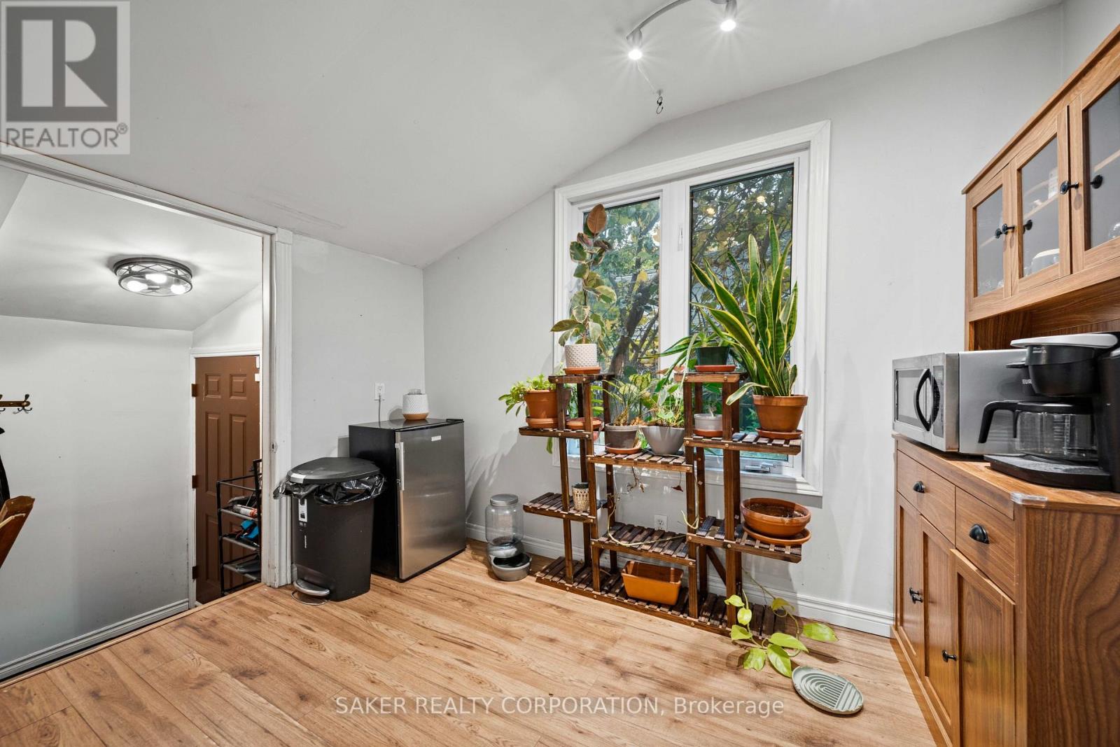 119 CLARENCE STREET, London East (East K) — photo 11
