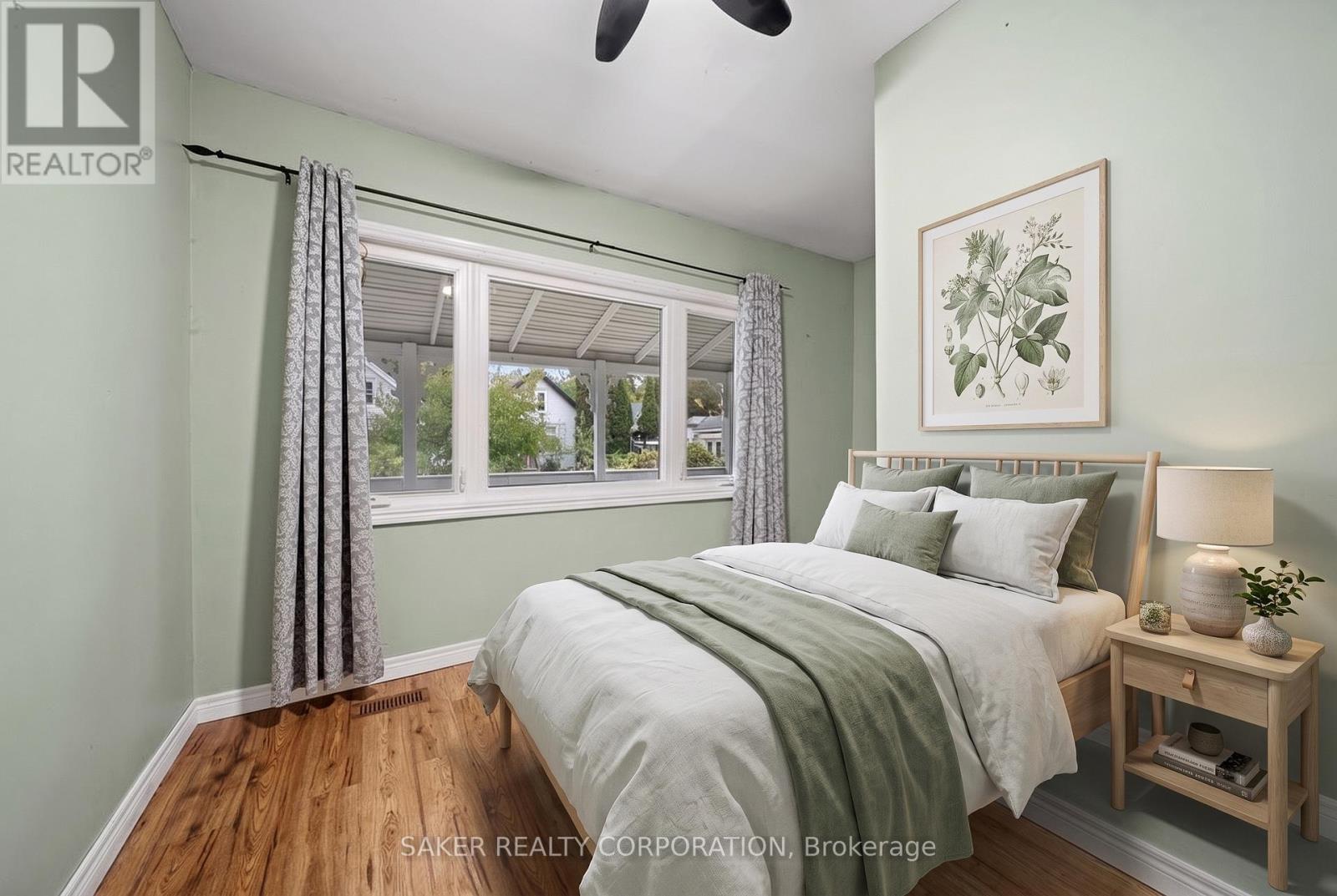 119 Clarence Street — photo 14
