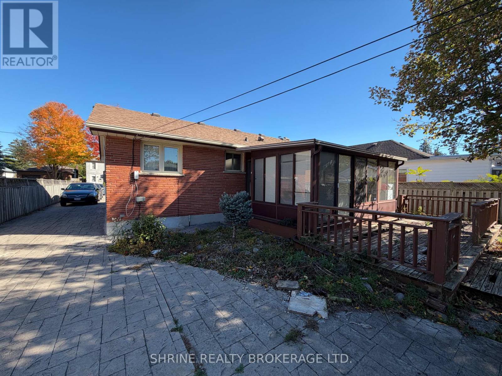 327 SPRUCE STREET, London East (East H) — photo 10