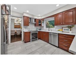 Dining room - 28 Arbour Glen Drive, St  Catharines, ON L2W1B3 Photo 14
