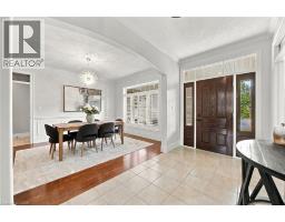 4pc Bathroom - 209 Longview Crescent, Kitchener, ON N2P2T4 Photo 6