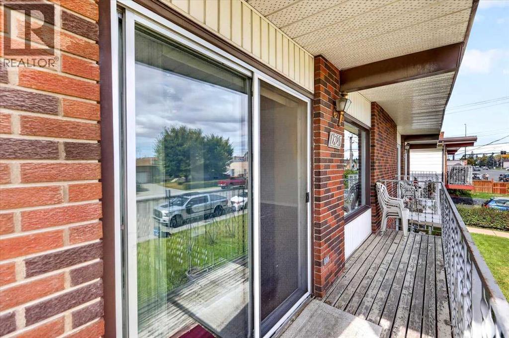 1823 47 Street SE - photo 34