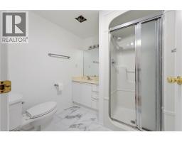 427 Lawrence Avenue, Kitchener, ON N2M1Y7 Photo 13