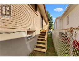 427 Lawrence Avenue, Kitchener, ON N2M1Y7 Photo 17