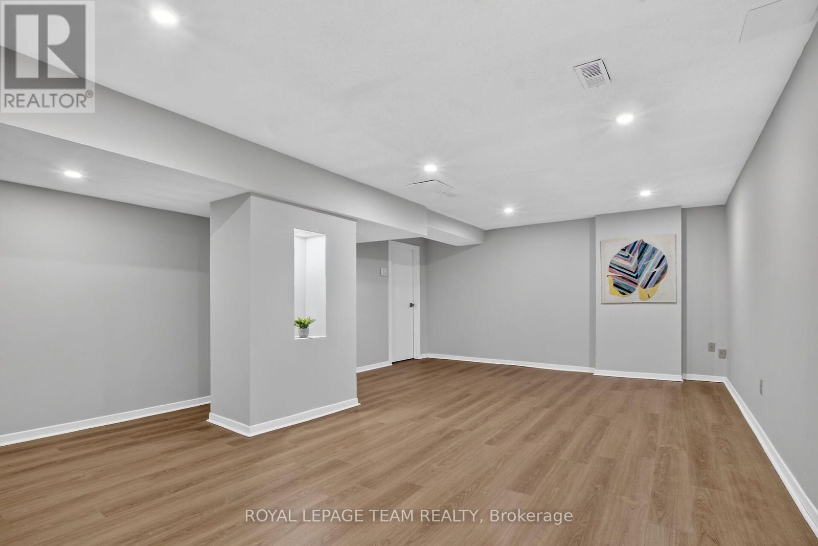 253 Knudson Drive — photo 40