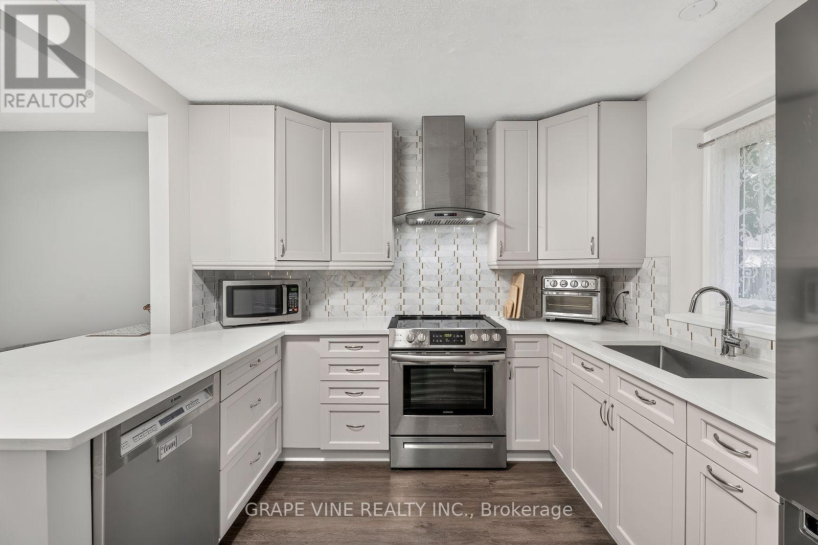 190 - 3897E OLD RICHMOND ROAD, Ottawa — photo 6