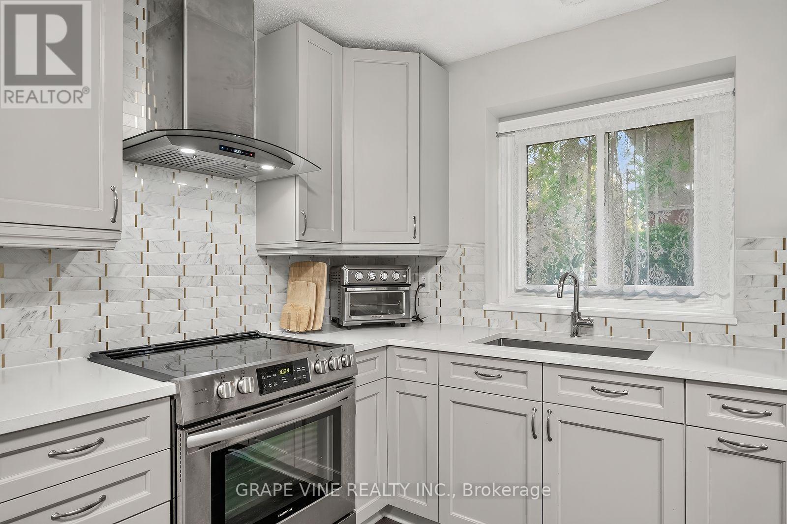 190 - 3897E OLD RICHMOND ROAD, Ottawa — photo 9