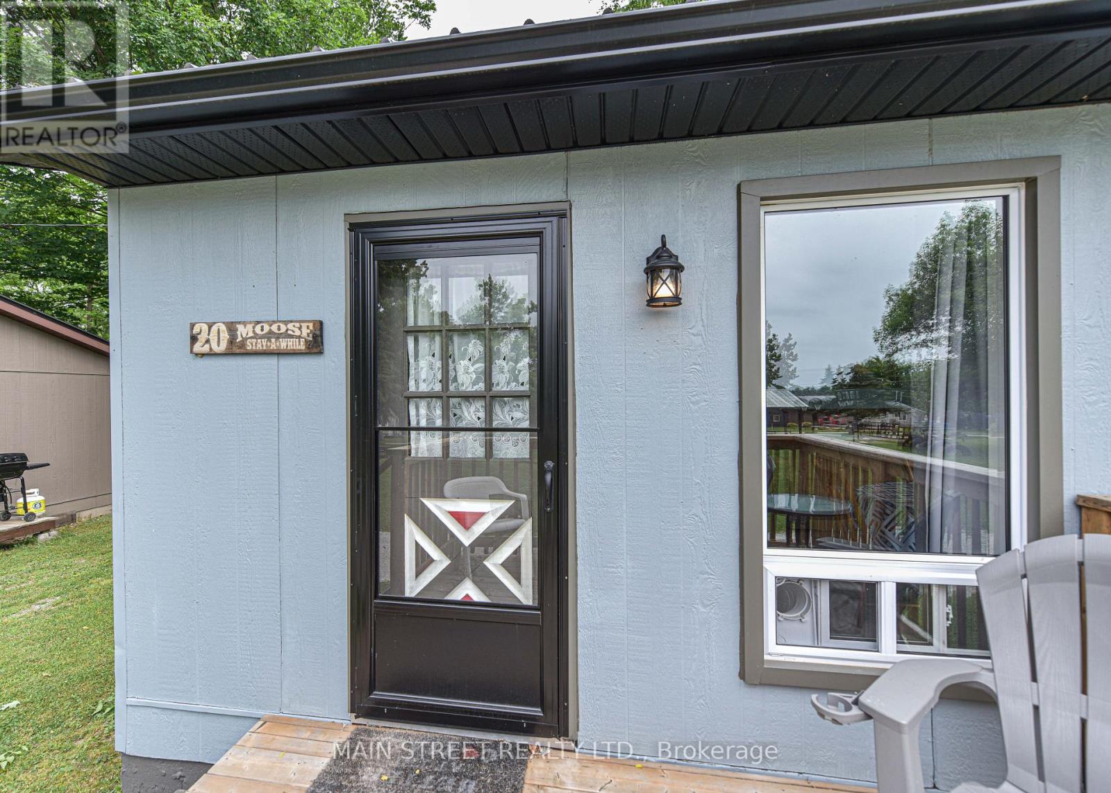 230 Lake Dalrymple Road — photo 4